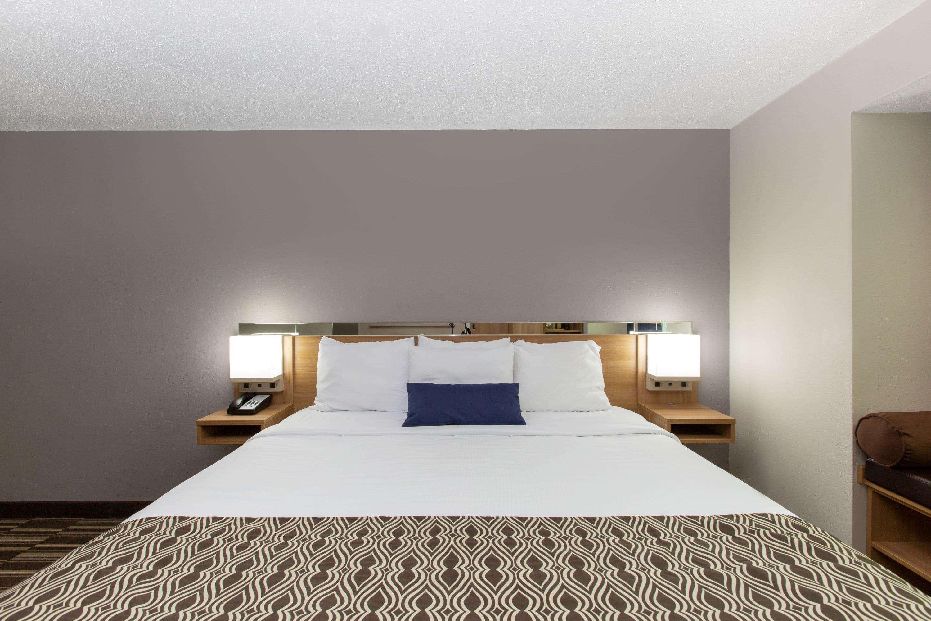 Microtel Inn & Suites By Wyndham Augusta/Riverwatch Bagian luar foto