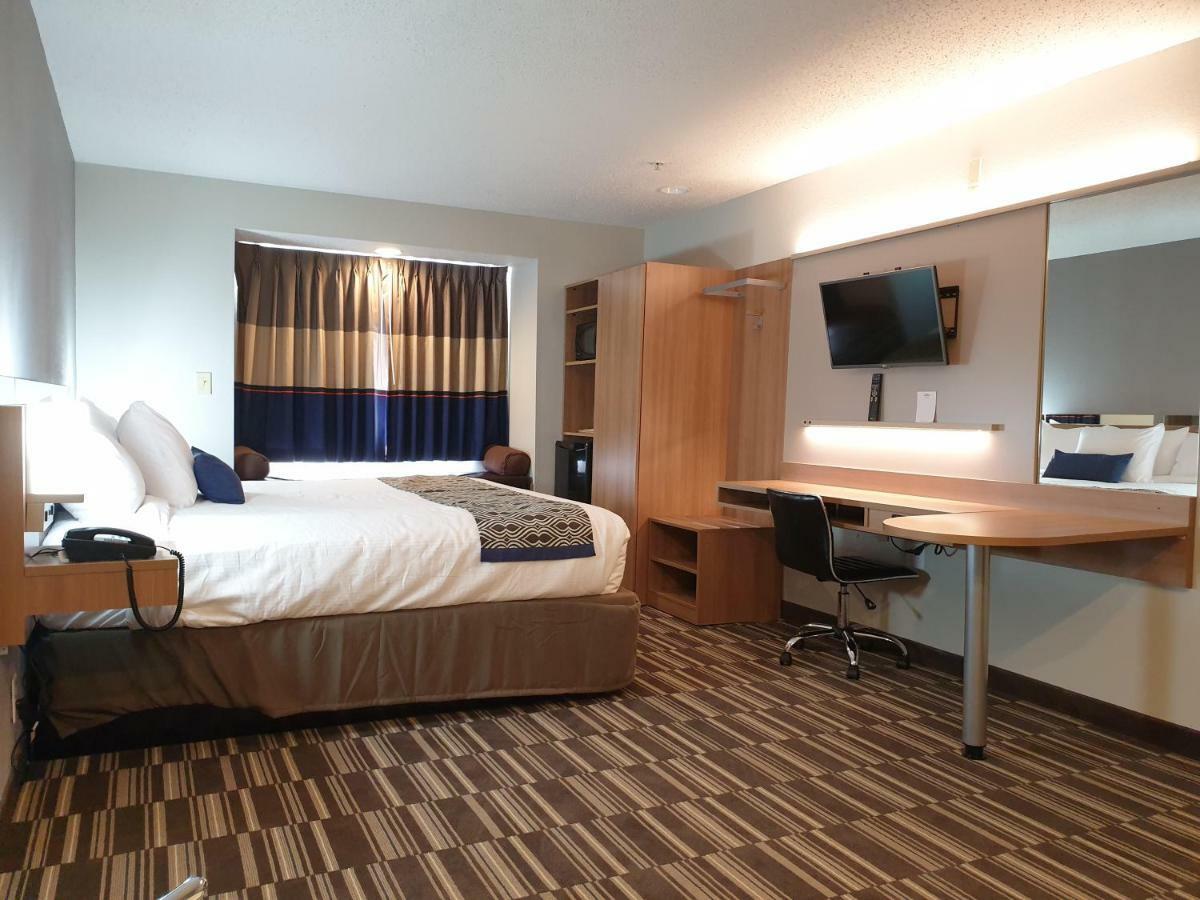 Microtel Inn & Suites By Wyndham Augusta/Riverwatch Bagian luar foto